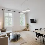Dessaus Motto Appartements! Solo - Paerchen - Familien - Gruppen *