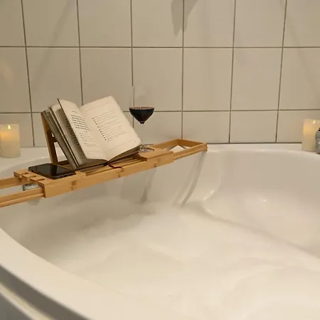 Dessaus Motto Appartements! Solo - Paerchen - Familien - Gruppen * Dessau-Rosslau