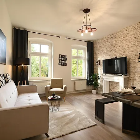 Dessaus Motto Appartements! Solo - Paerchen - Familien - Gruppen