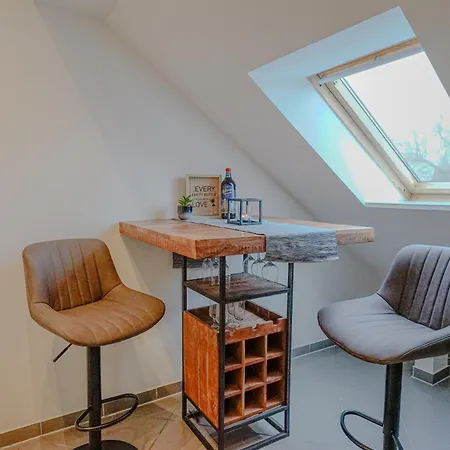 Dessaus Motto Appartements! Solo - Paerchen - Familien - Gruppen *