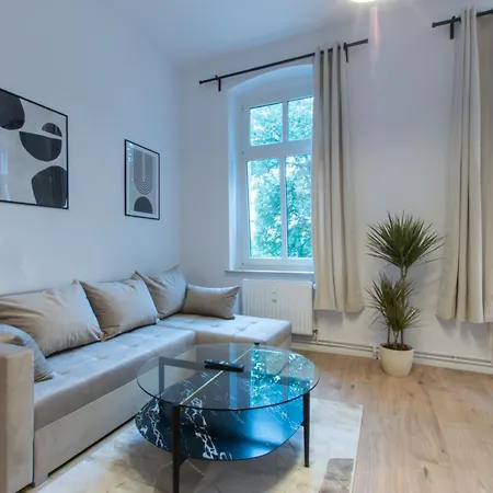 Dessaus Motto Appartements! Solo - Paerchen - Familien - Gruppen Apartment Dessau-Rosslau