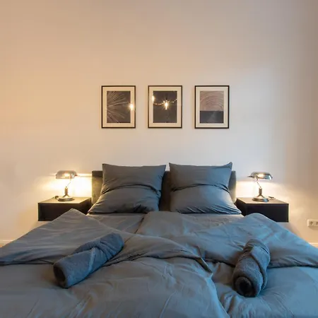 Dessaus Motto Appartements! Solo - Paerchen - Familien - Gruppen Apartment Dessau-Rosslau