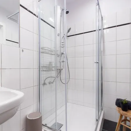 Dessaus Motto Appartements! Solo - Paerchen - Familien - Gruppen *