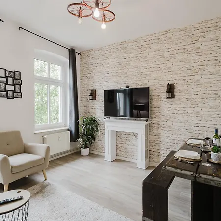 Dessaus Motto Appartements! Solo - Paerchen - Familien - Gruppen * Dessau-Rosslau