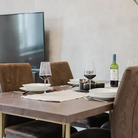 Dessaus Motto Appartements! Solo - Paerchen - Familien - Gruppen Lejlighed