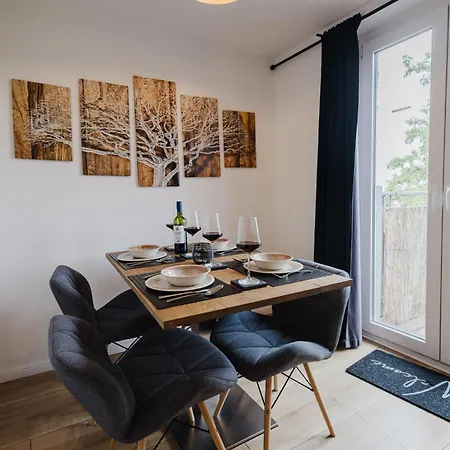 Dessaus Motto Appartements! Solo - Paerchen - Familien - Gruppen דירה *