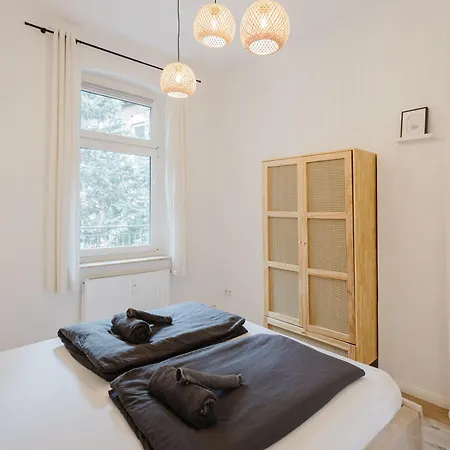 Apartament Dessaus Motto Appartements! Solo - Paerchen - Familien - Gruppen *