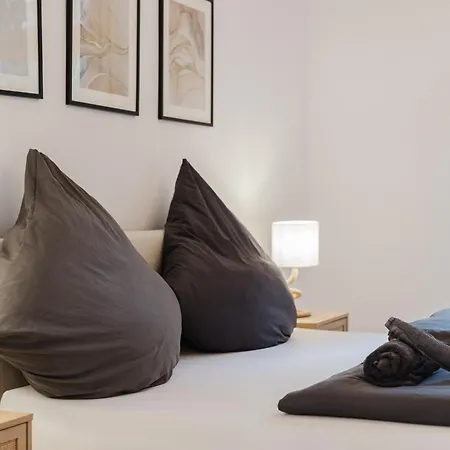 דירה Dessaus Motto Appartements! Solo - Paerchen - Familien - Gruppen Dessau-Rosslau