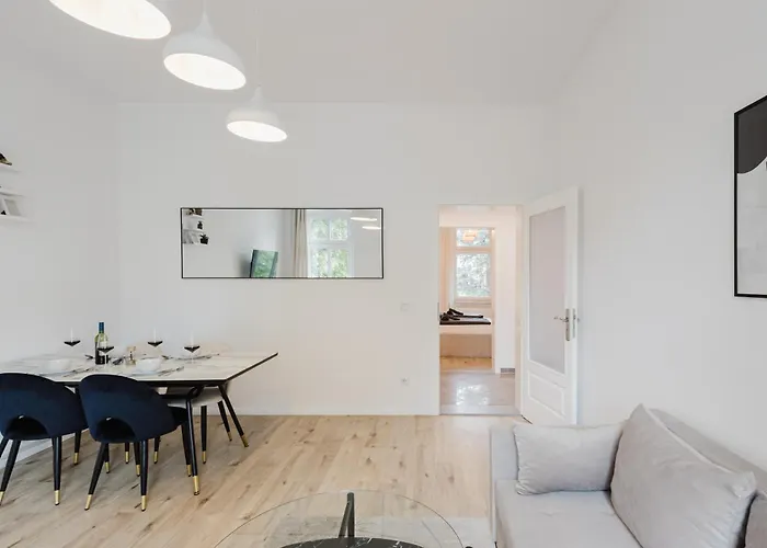 Dessaus Motto Appartements! Solo - Paerchen - Familien - Gruppen Lägenhet